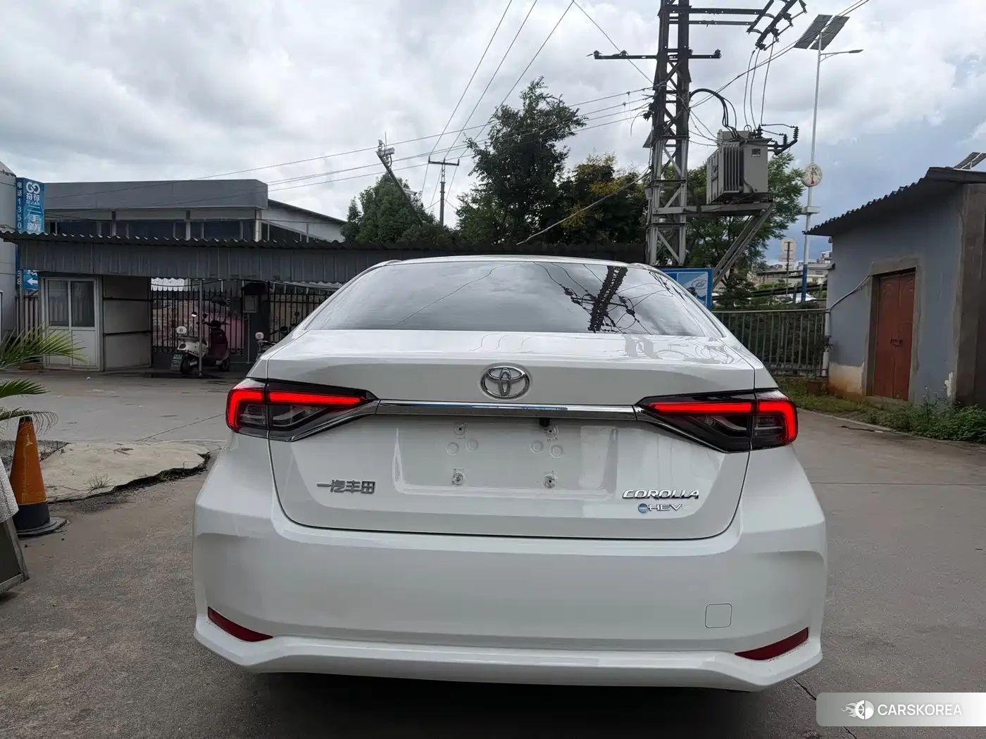 Toyota Corolla 2025 Белый из Китая, фото 2