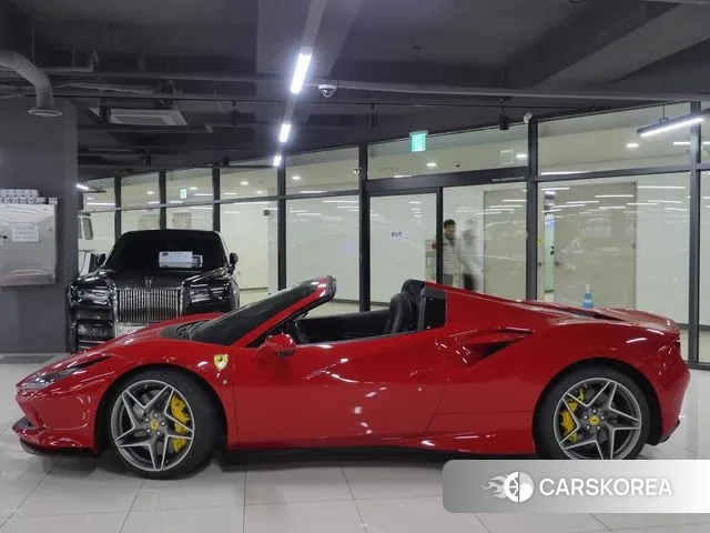 Ferrari F8 Spider id 3463780 из Кореи 10