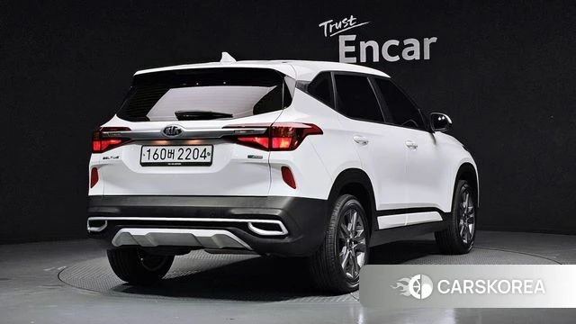 Kia Seltos id 4284919 из Кореи 12
