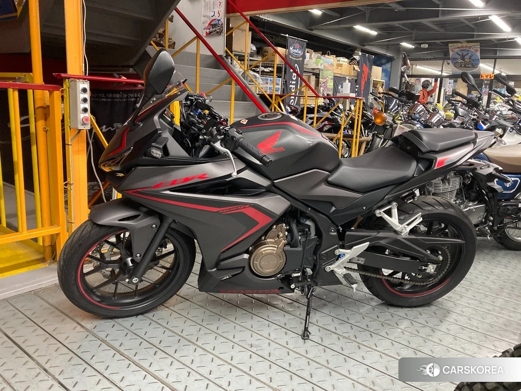 Проданный Honda CBR400R ABS 2021 из Японии