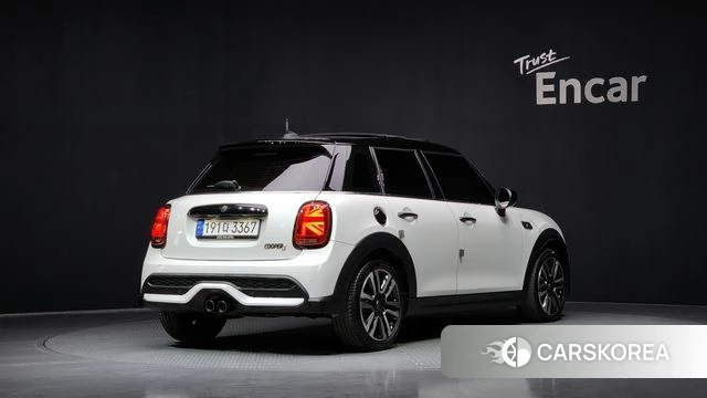 Mini Cooper S id 3864724 из Кореи 12