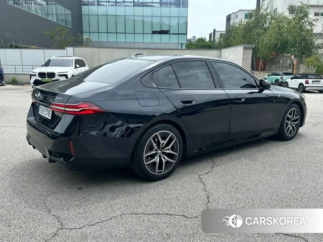 BMW 5 Series (G60) id 4686920 из Кореи 12