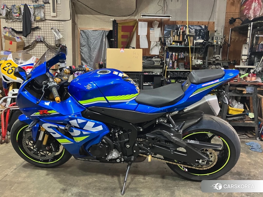Проданный Suzuki GSX-R1000R ABS 2017 из Японии
