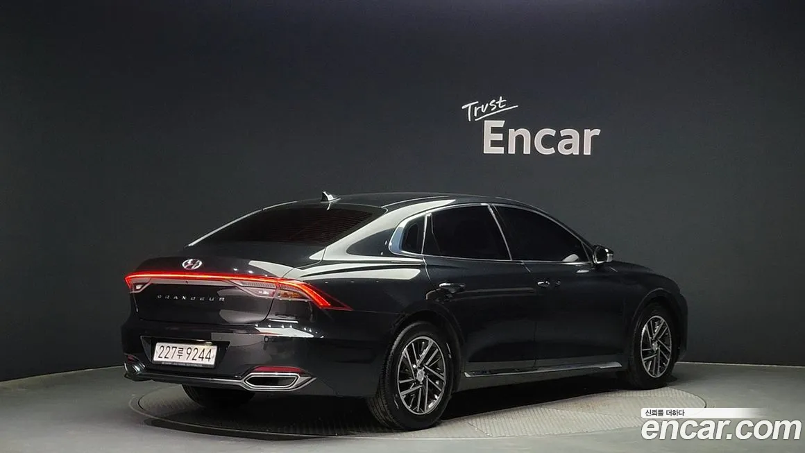 Hyundai The New Grandeur IG id 1465421 из Кореи 12