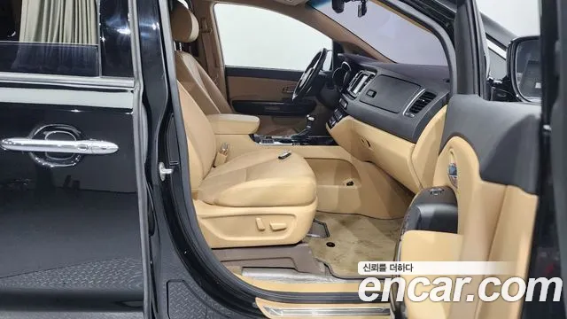 Kia The New Carnival id 2785272 из Кореи 12