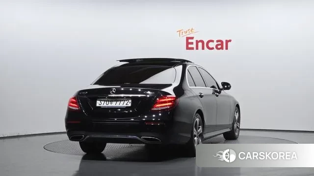 Mercedes-Benz E-Class W213 id 3464581 из Кореи 12
