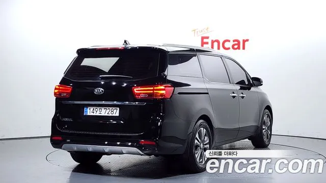 Kia The New Carnival id 2706321 из Кореи 12