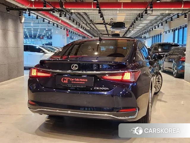 Lexus ES300h 7th generation id 3732676 из Кореи 12