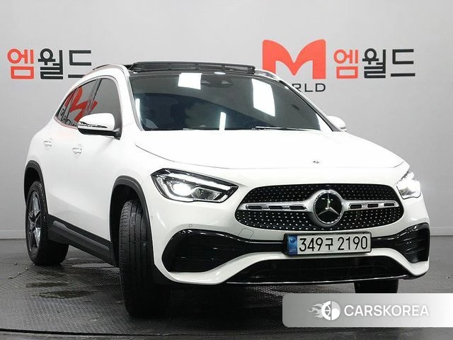 Mercedes-Benz GLA - Class H247 2023 Белый из Кореи, фото 2