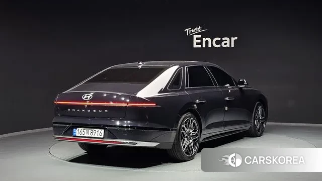 Hyundai Grandeur (GN7) id 3372416 из Кореи 12