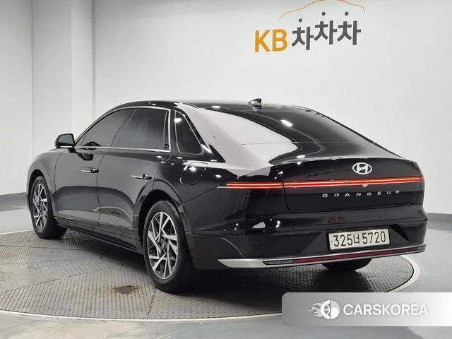 Hyundai Grandeur (GN7) id 4367138 из Кореи 10