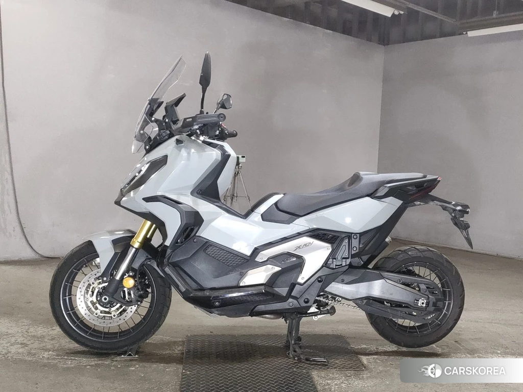 Проданный Honda X-ADV 750 2021 из Японии, фото 2