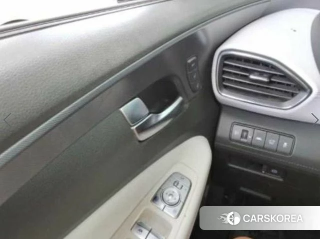 Hyundai The New Santa Fe 2022 Черный из Кореи, фото 2