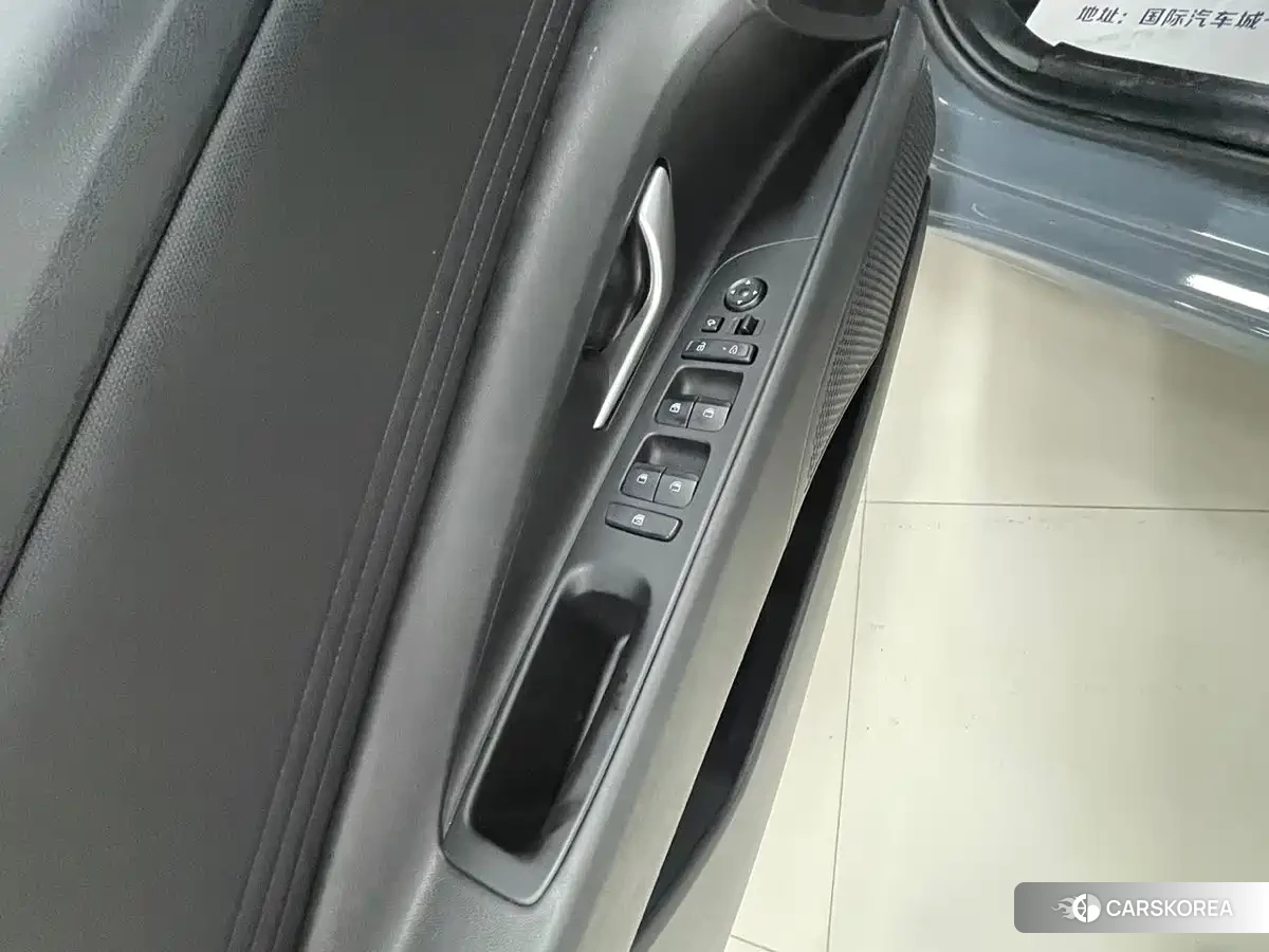 Hyundai Elantra id 4600561 из Китая 12