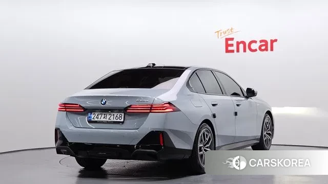 BMW 5 Series (G60) id 2988669 из Кореи 12