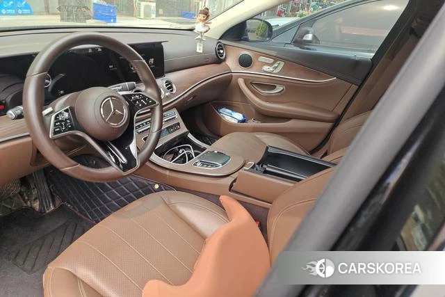Mercedes-Benz E-class id 4264548 из Китая 9