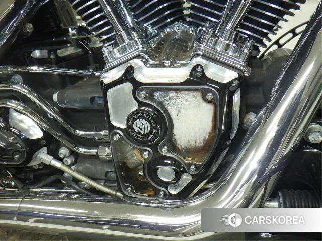 Engine photo