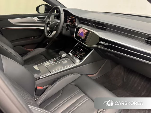 Audi A6L id 4273432 из Китая 10