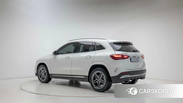 Mercedes-Benz GLA - Class H247 id 3914417 из Кореи 12