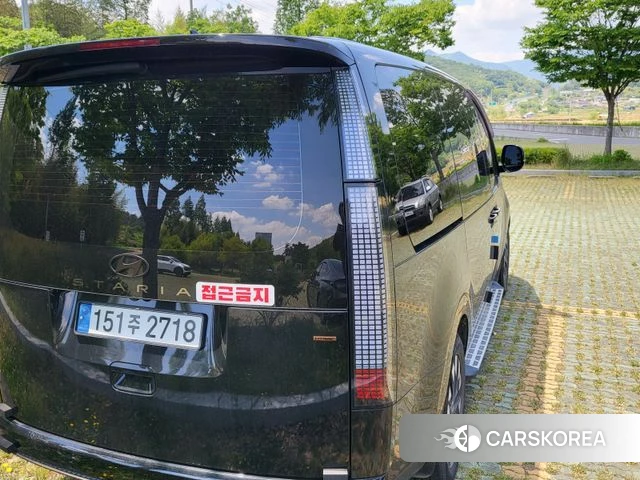 Hyundai Staria 2024 Черный из Кореи, фото 3