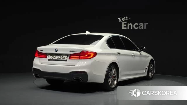 BMW 5 Series (G30) id 4318331 из Кореи 12