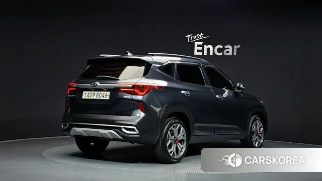 Kia Seltos id 4625695 из Кореи 12