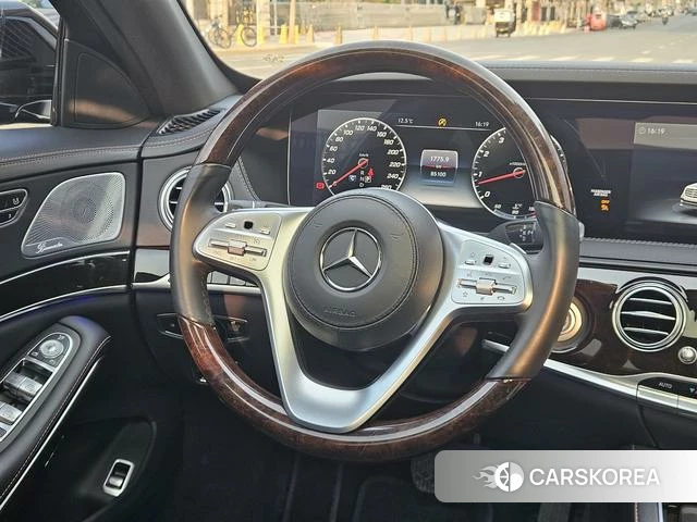 Mercedes-Benz Maybach S-class id 4253448 из Китая 12