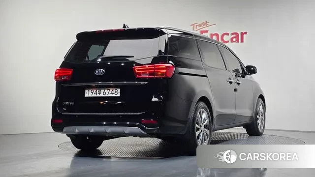 Kia The New Carnival id 3504616 из Кореи 12