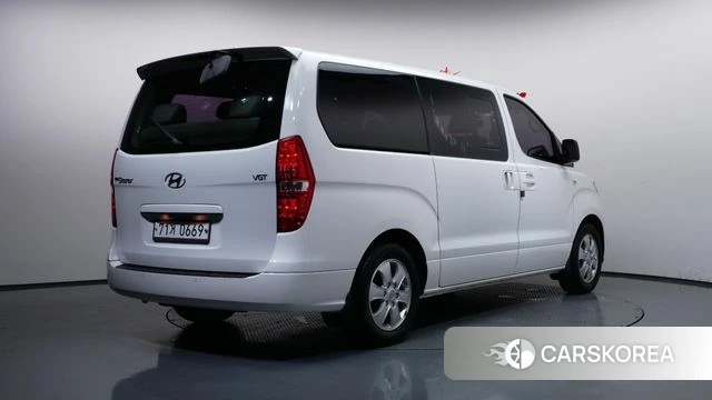 Hyundai The New Grand Starex id 4717622 из Кореи 12