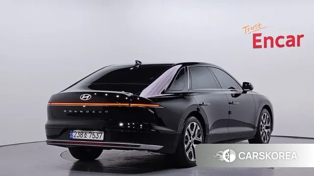 Hyundai Grandeur Hybrid (GN7) id 3015981 из Кореи 12