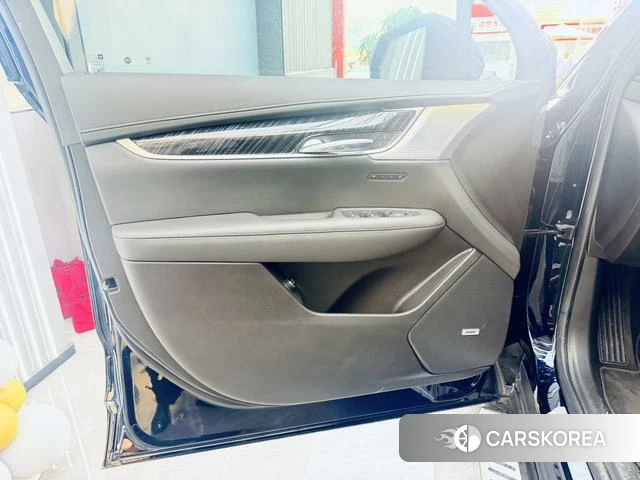 Cadillac XT6 id 3908467 из Китая 12