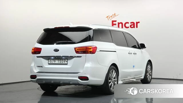 Kia The New Carnival id 4345548 из Кореи 12