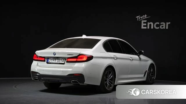 BMW 5 Series (G30) id 3953220 из Кореи 12