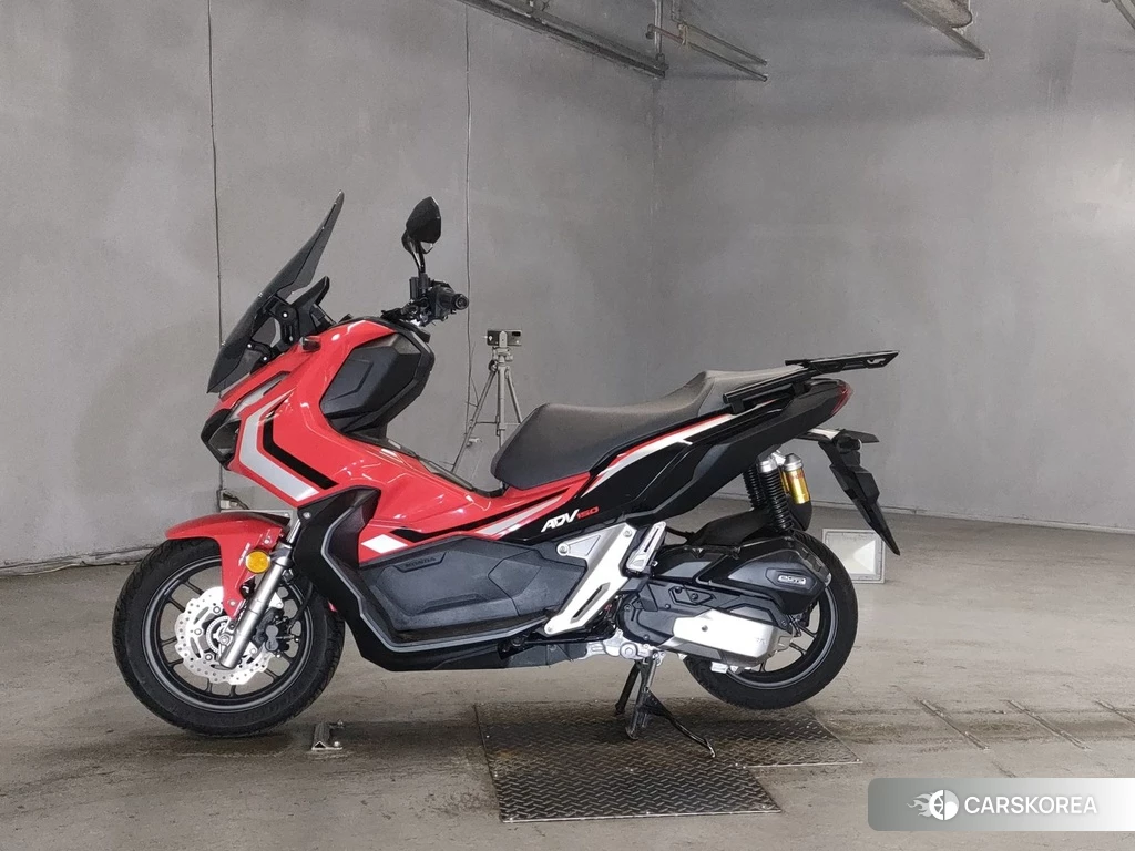 Проданный Honda ADV150 2019 из Японии