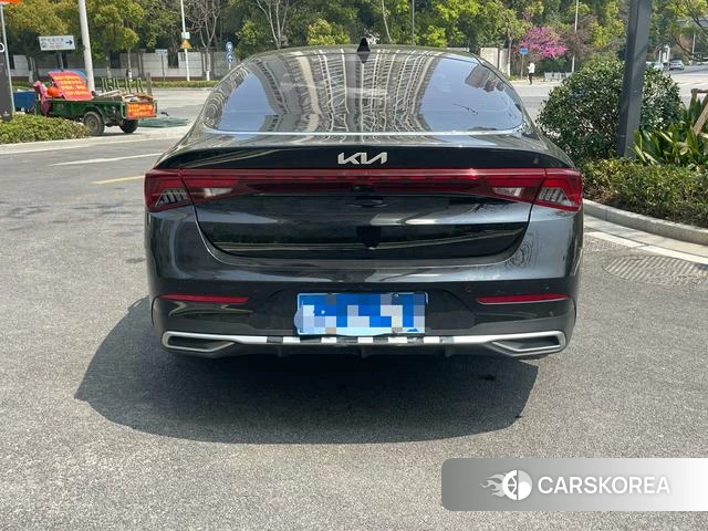 Kia K5 2022 Черный из Китая, фото 6