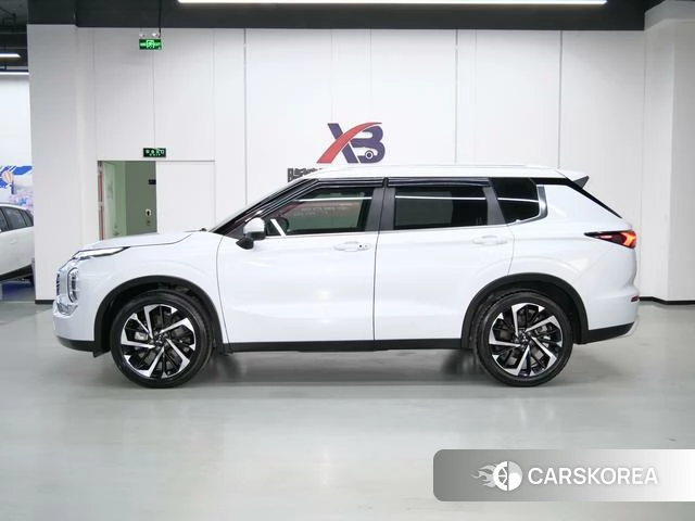 Mitsubishi  Outlander id 4221230 из Китая 12