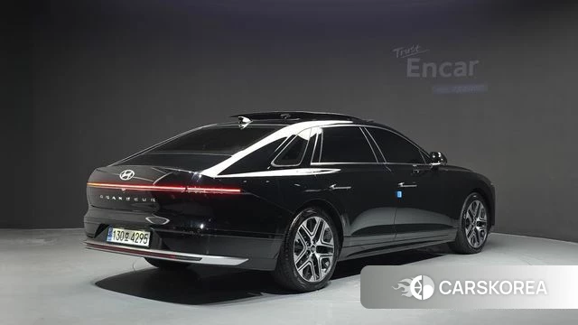 Hyundai Grandeur (GN7) id 4916835 из Кореи 12
