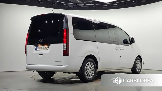 Hyundai Staria id 4744402 из Кореи 12