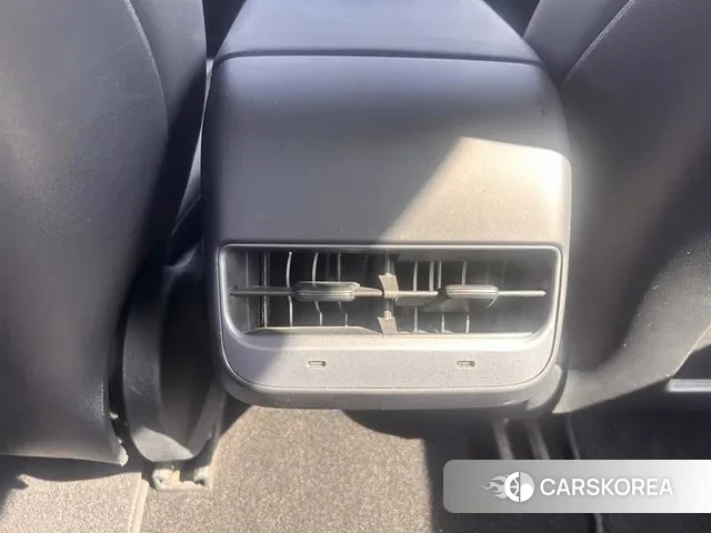 Tesla Model 3 id 3058813 из Кореи 8