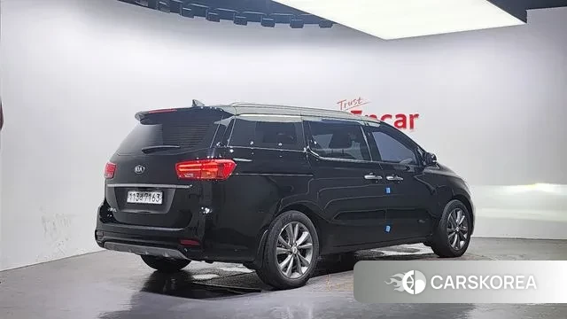 Kia The New Carnival id 3029157 из Кореи 12