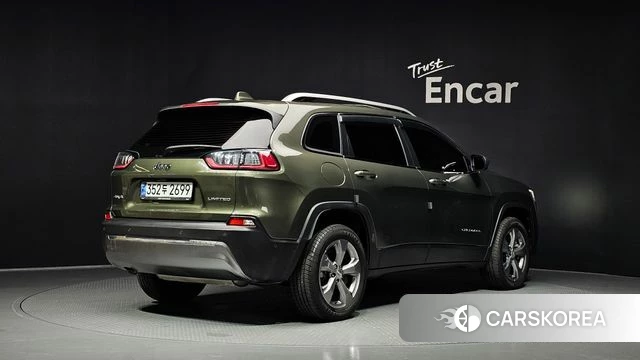 Jeep Cherokee (KL) id 4707939 из Кореи 12