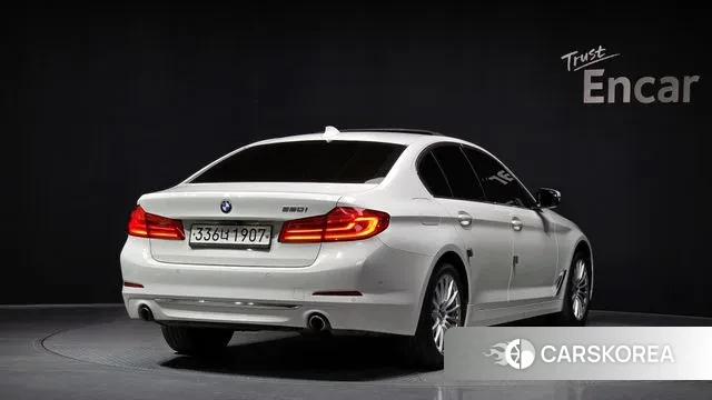 BMW 5 Series (G30) id 3504931 из Кореи 12