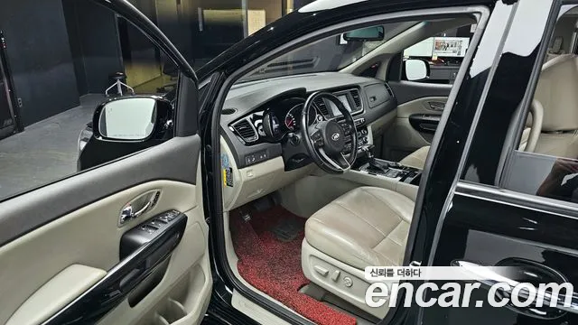 Kia All New Carnival id 2681816 из Кореи 12