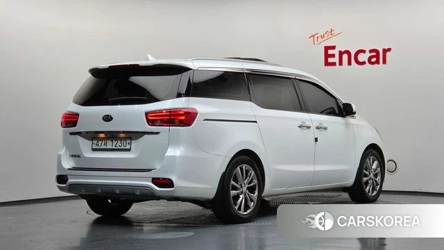 Kia The New Carnival id 4633261 из Кореи 12