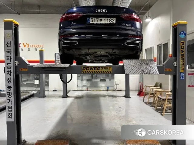 Audi A6 (C8) 2022 Синий из Кореи, фото 2