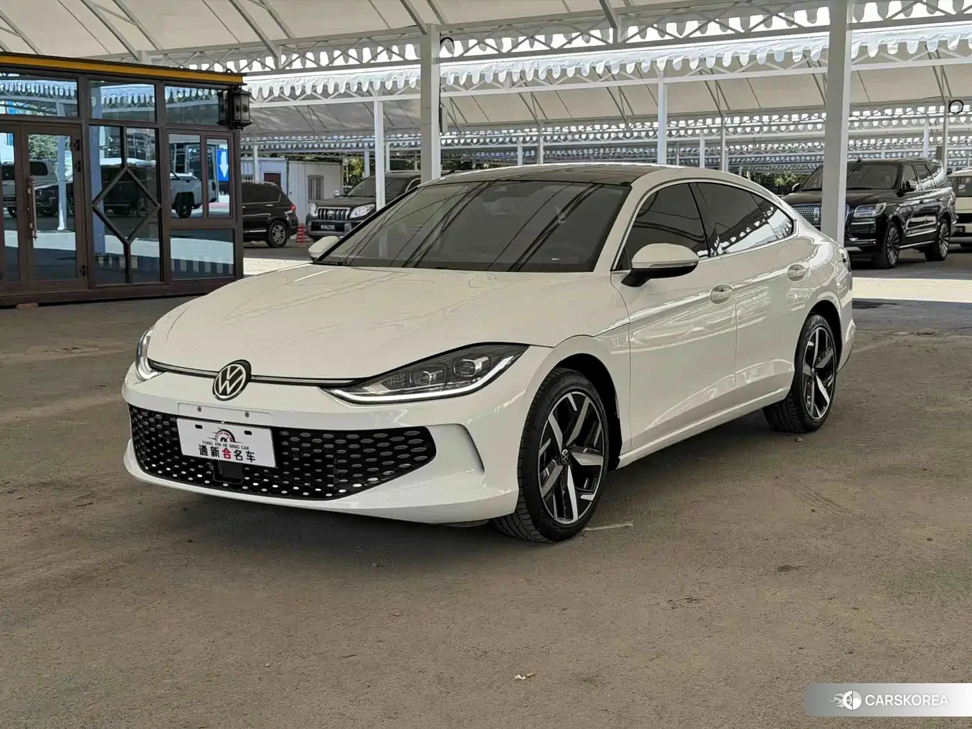Volkswagen Lamando 2025 Белый из Китая, фото 2