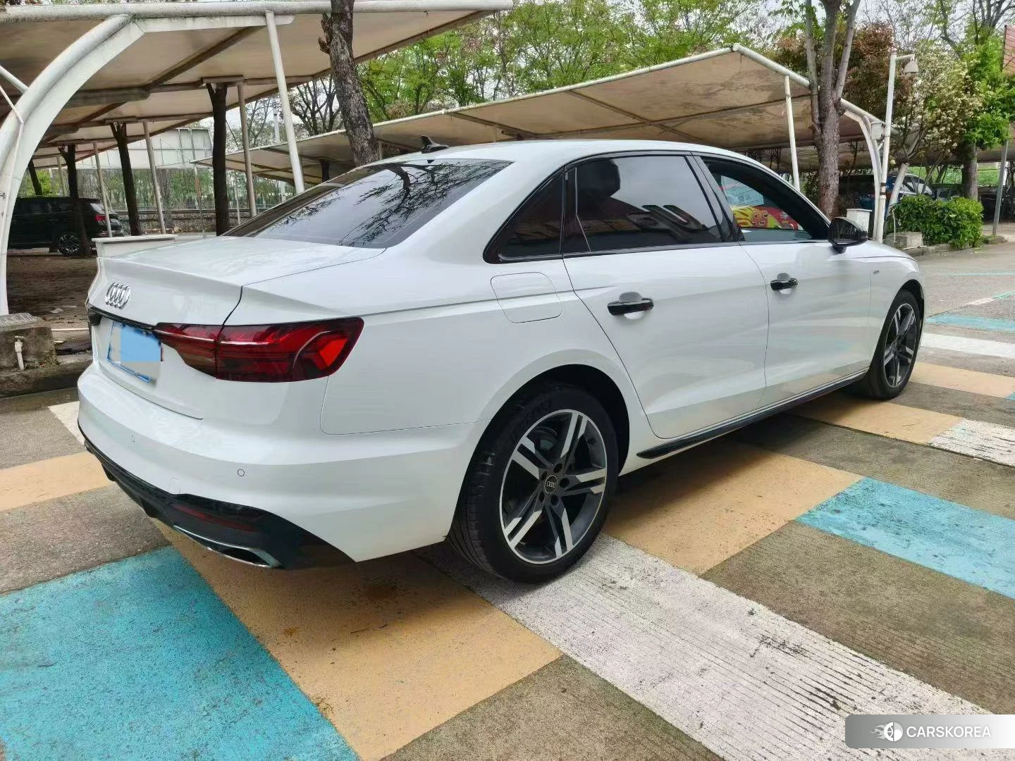 Audi A4L 2021 Белый из Китая, фото 3