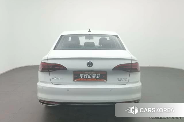 Volkswagen Bora id 4279096 из Китая 12