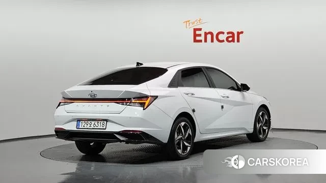 Hyundai Avante (CN7) id 3379580 из Кореи 12