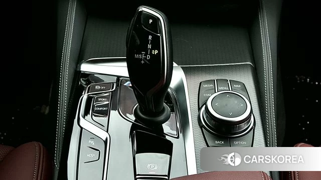 BMW 5 series 2022 Синий из Китая, фото 5
